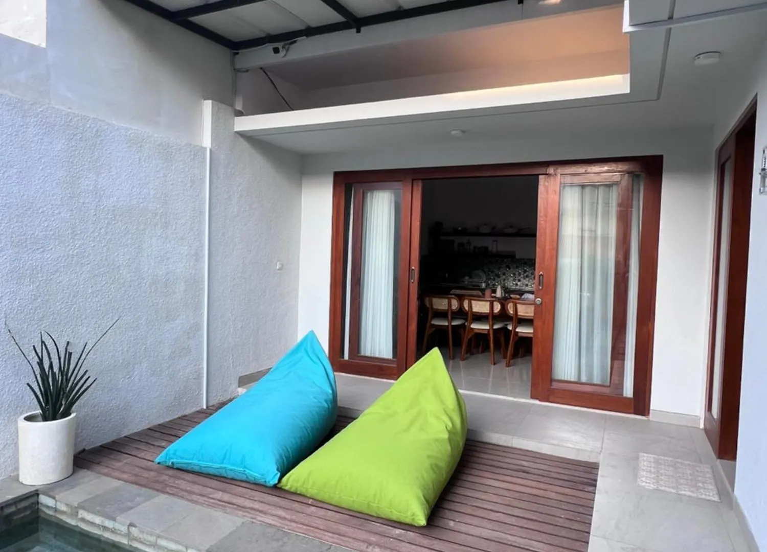 Louise Villa Jimbaran  0*, Jimbaran (Bali)
